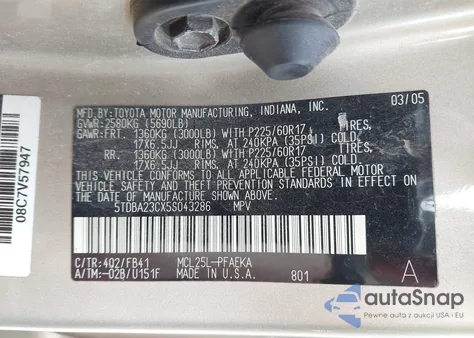 2005 Toyota Sienna Le z USA, uszkodzony, nr VIN 5TDBA23CX5S043286